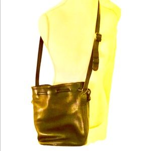 💯% Authentic VINTAGE Coach Leather Crossbody!